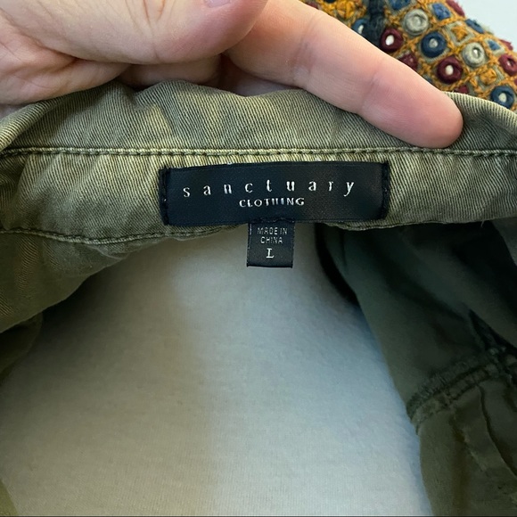 Sanctuary|L|Olive Green Embroidered Utility Button-down Shirt - Picture 4 of 11